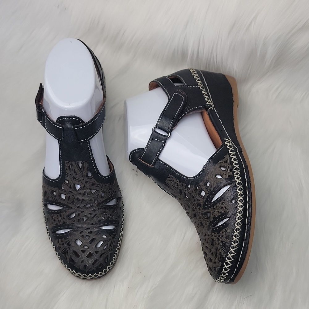 SPRING STEP Irin T-Strap Laser Cut Out Top Stitching Comfort Boho Wedge Sandals